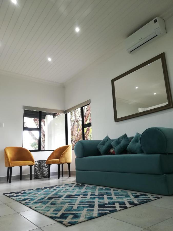 The Gamtoos Ferry Hotel Jeffreys Bay Bagian luar foto